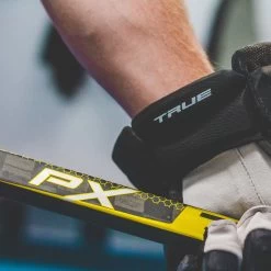 TRUE CATALYST PX JUNIOR HOCKEY STICK - 40 FLEX -Professional Hockey Equipment Store True Catalyst PX Hockey Stick Locker Room 2 e81e5912 82f5 4c21 b7c7 aca7a1730e51
